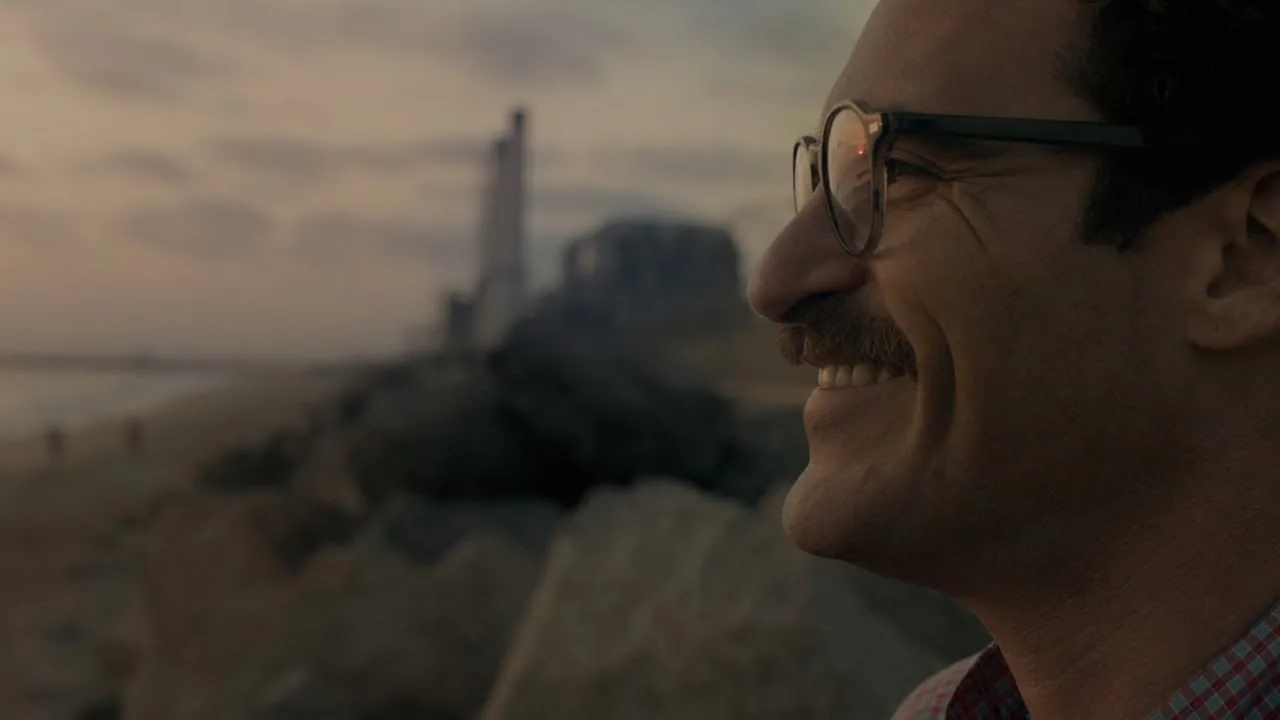 Joaquin Phoenix en el tráiler oficial de Her